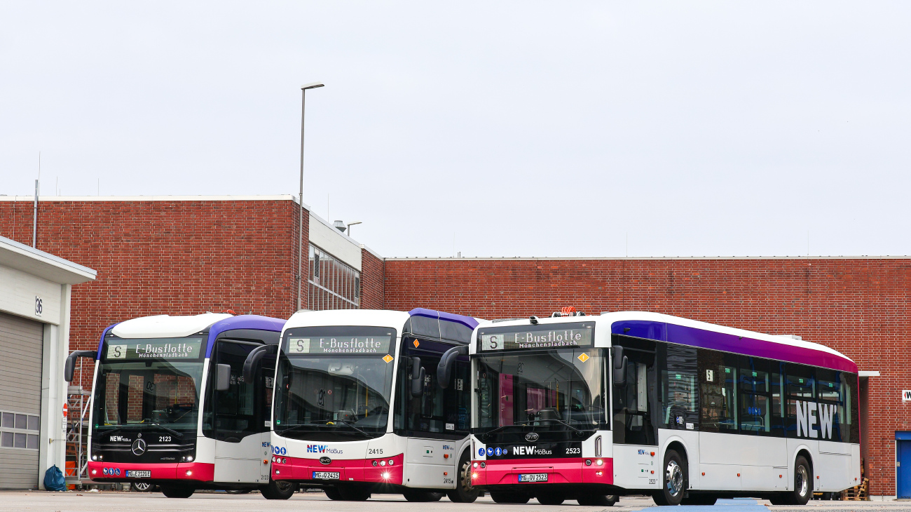 Mönchengladbach, Mercedes-Benz eCitaro # 2123; Mönchengladbach, BYD K9UD # 2415; Mönchengladbach, BYD eBus B12.b # 2523