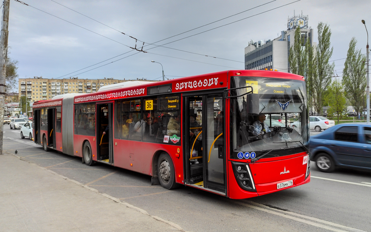 Kazan, MAZ-216.047 # 02681