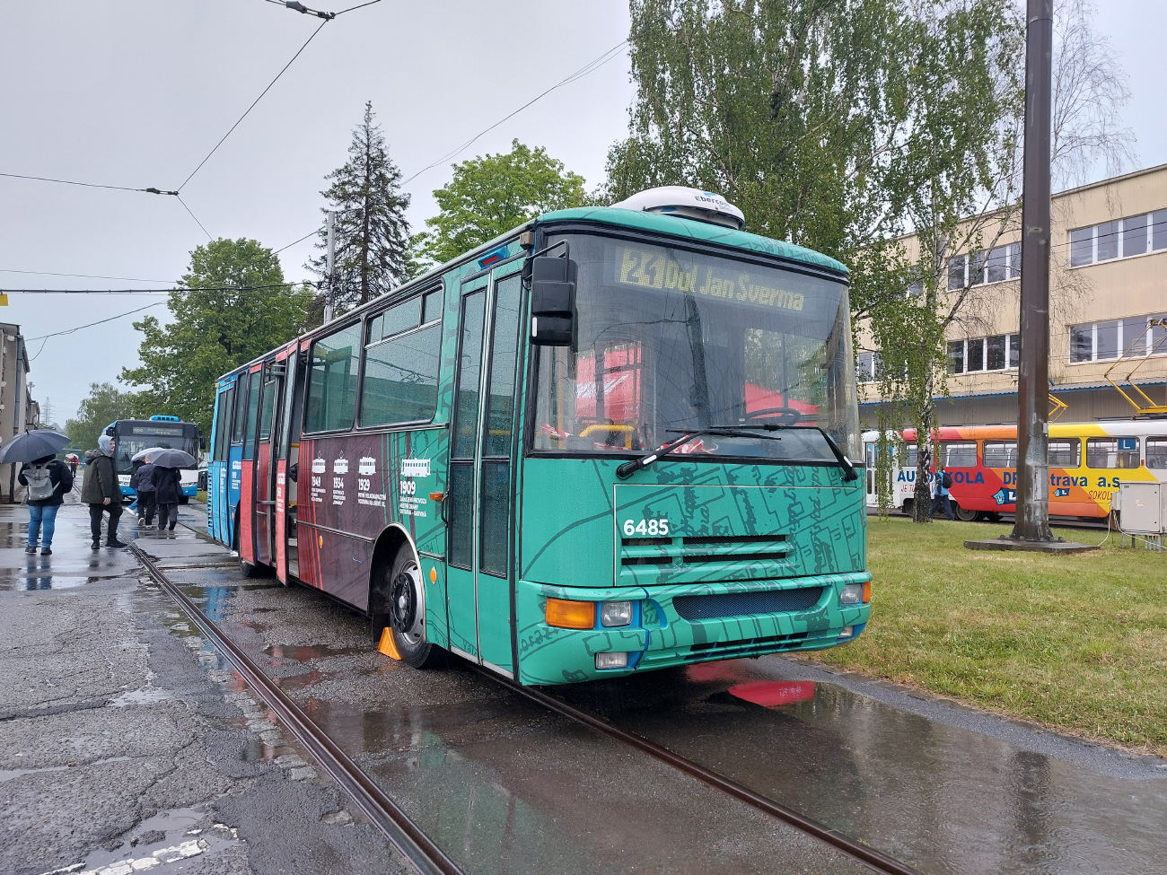 Ostrava, Karosa B932.1676 # 6485