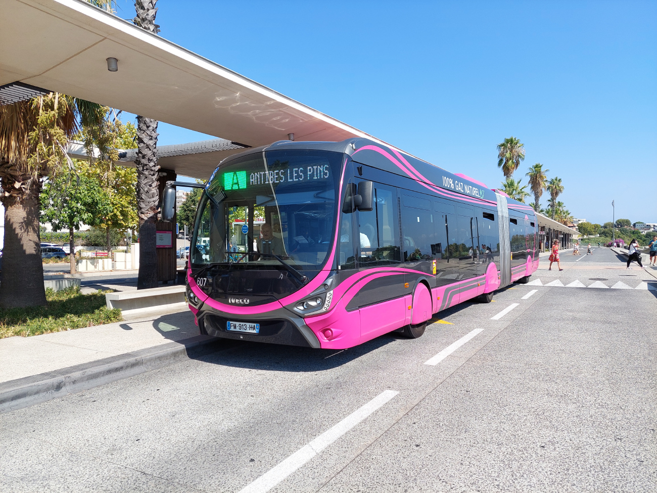 Grasse, IVECO Crealis 18M CNG # 194083