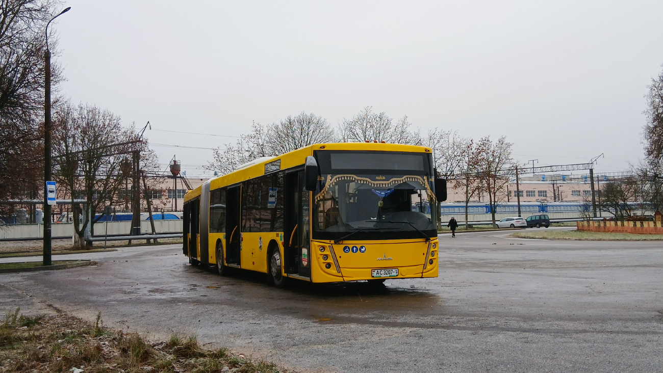 Baranovichi, MAZ-216.047 # 12410