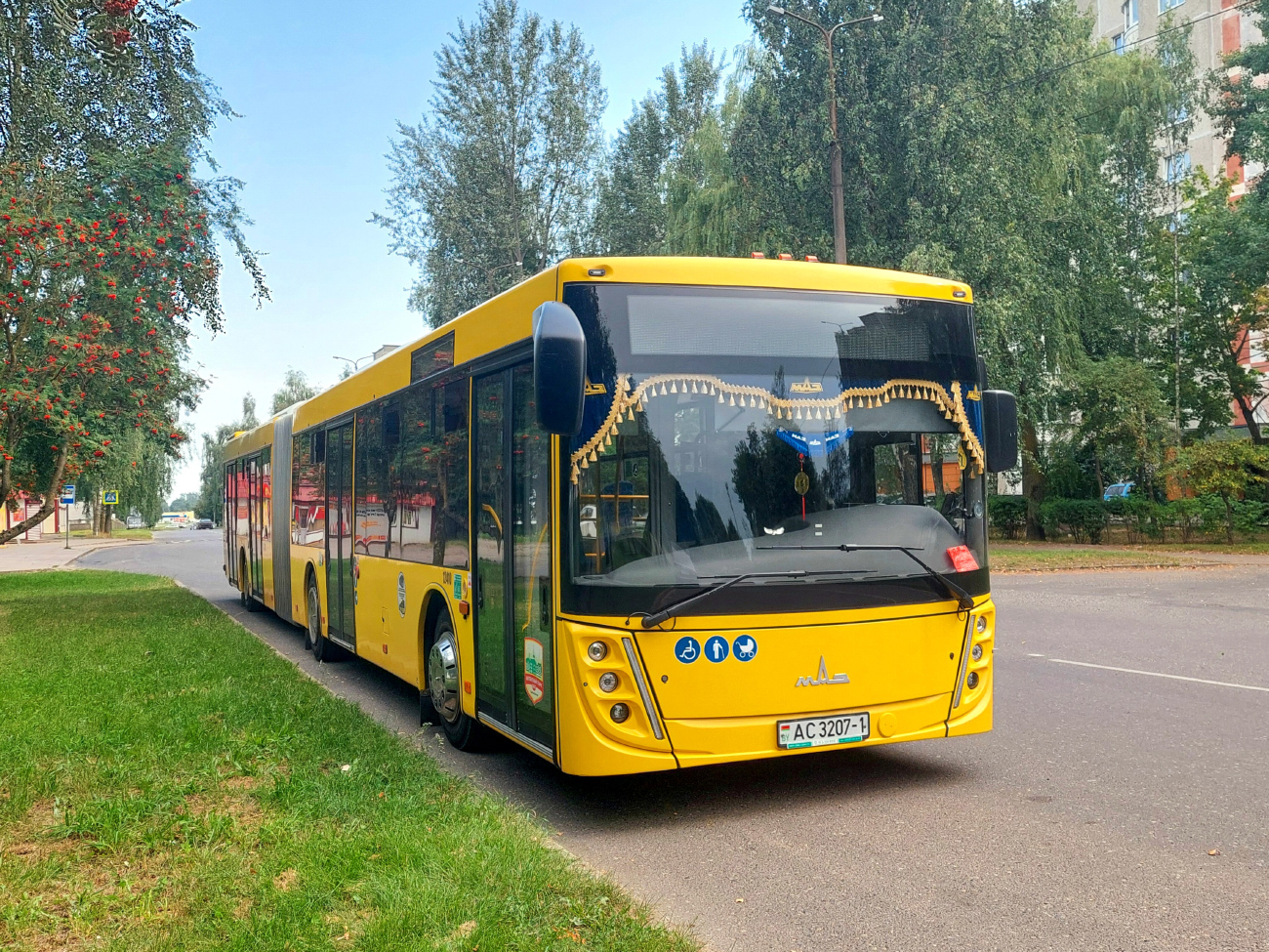 Baranovichi, MAZ-216.047 # 12410