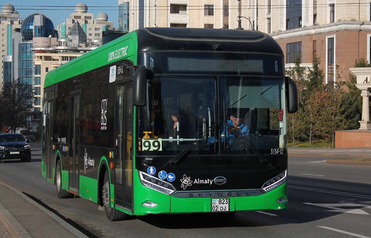 Almaty, Skywell NJL6128BEV # 5154-S2