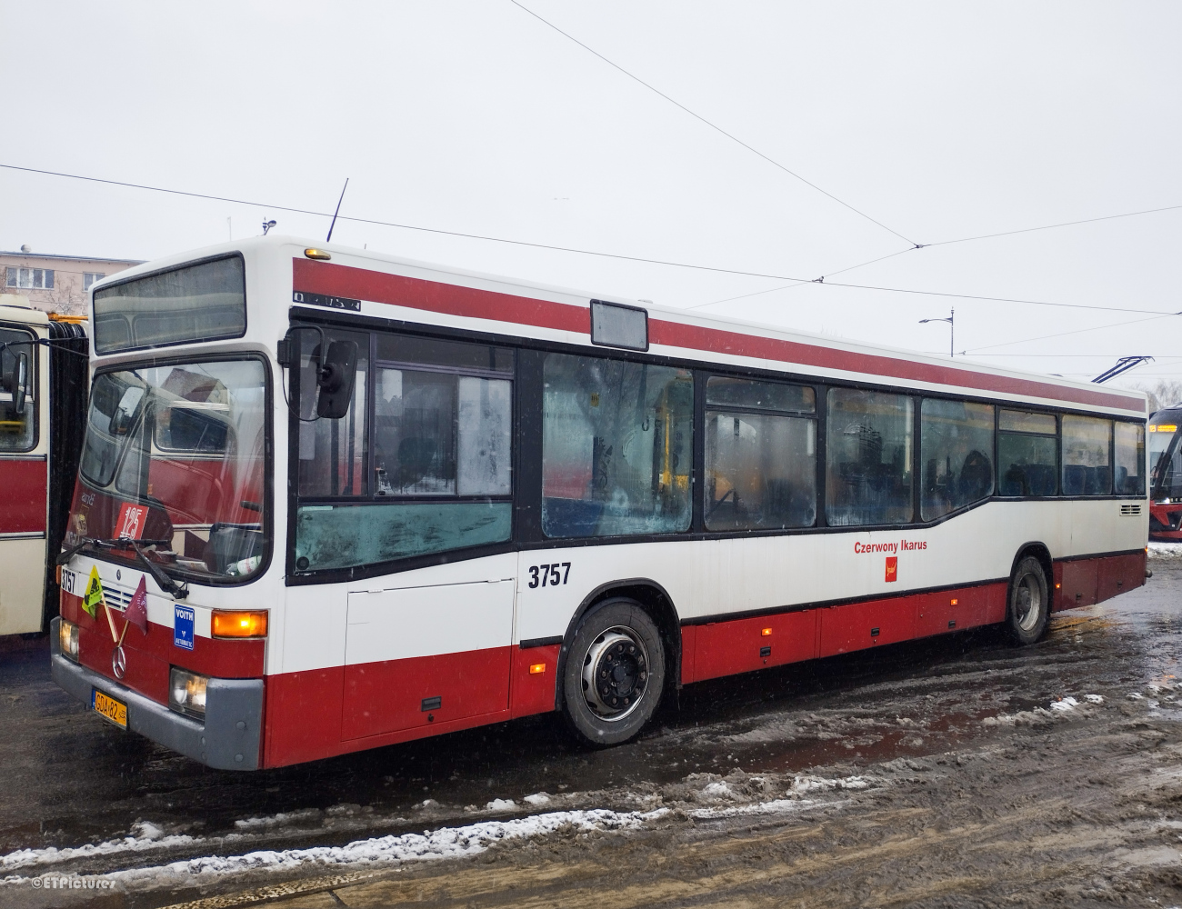 Łódź, Mercedes-Benz O405N2 # 3757