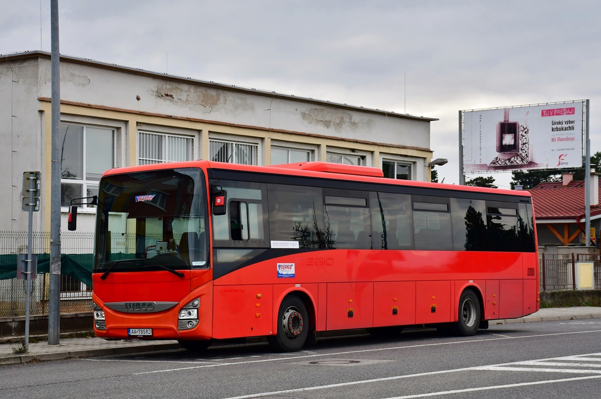 Skalica, IVECO Crossway 12M # AA-785RJ