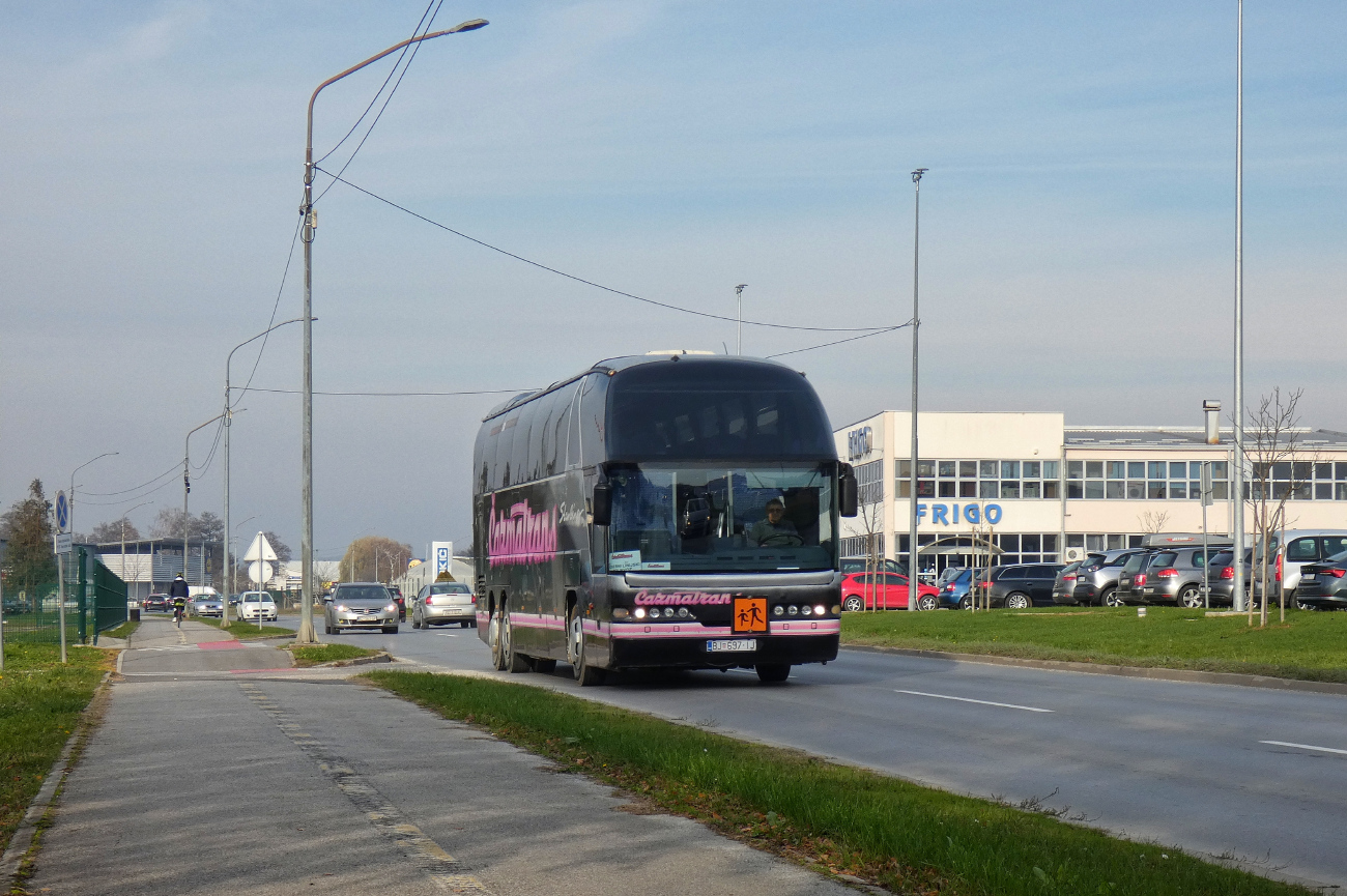 Bjelovar, Neoplan N516/3SHDHC Starliner # 968